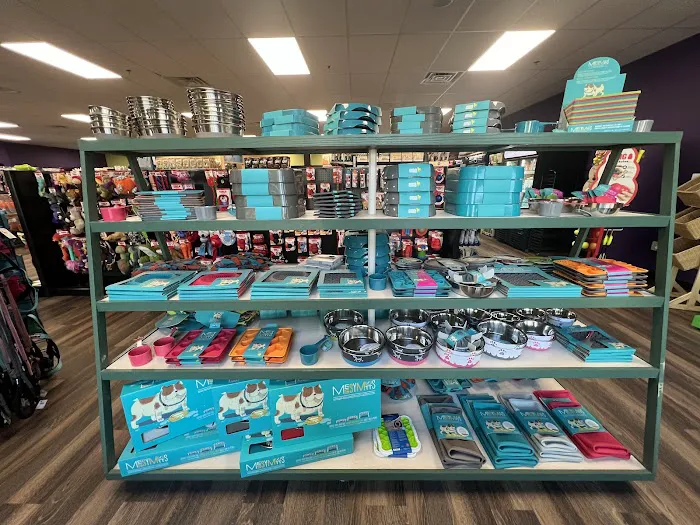 Yarn and Bone Pet Supply Hockessin Picture 8