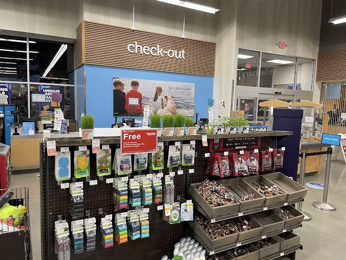 Petco Picture 8