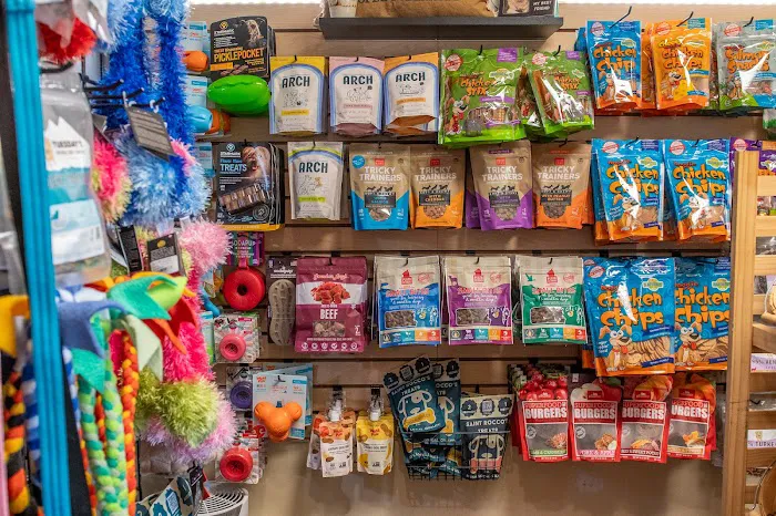 Abel Pet Supply Picture 6