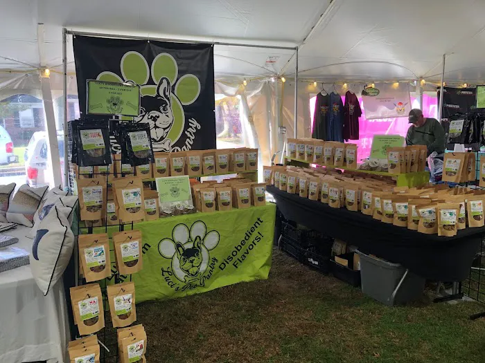 Luci's Pet Pantry Picture 6