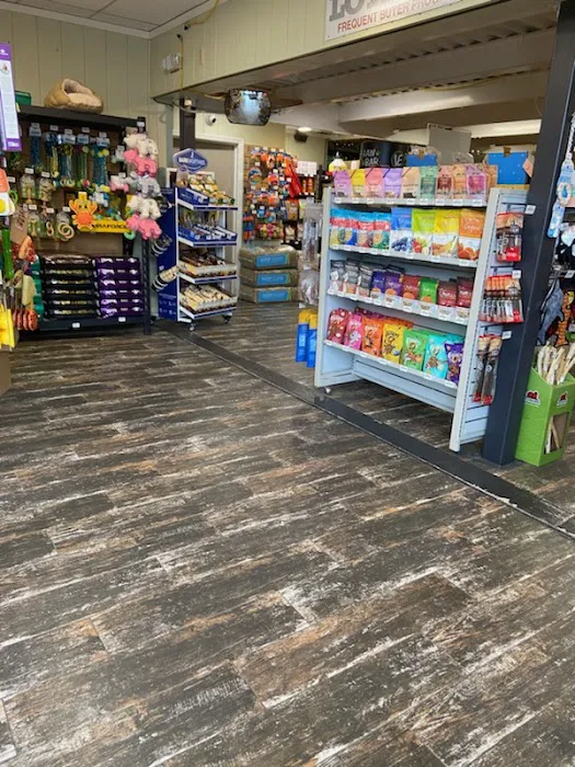 Playful Paws Pet Supply Picture 6