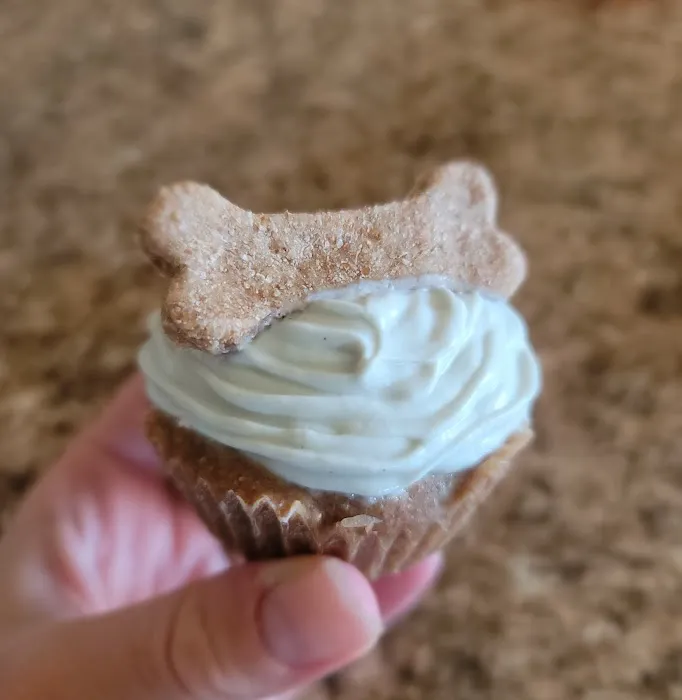 Kerri's Pawsome Bakery Picture 3