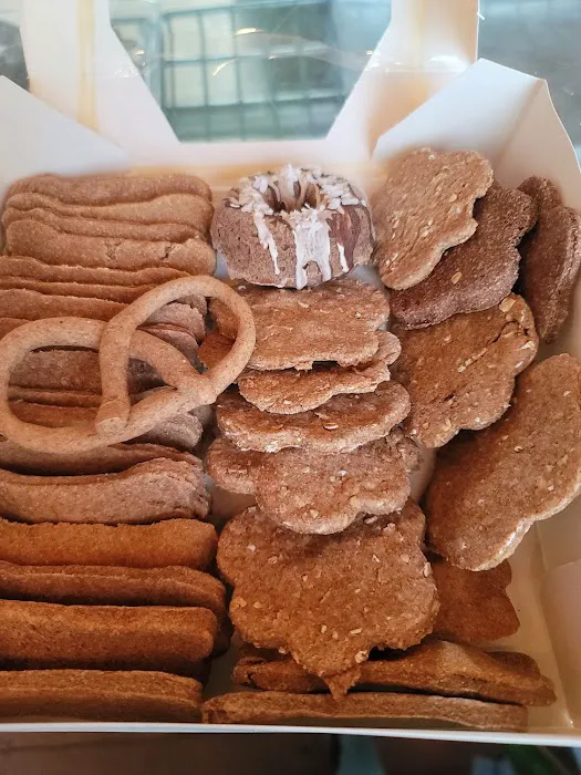 Kerri's Pawsome Bakery Picture 4