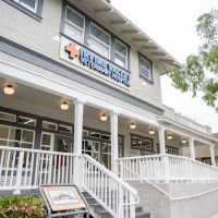Irvine Valley Veterinary Hospital Emergency ico