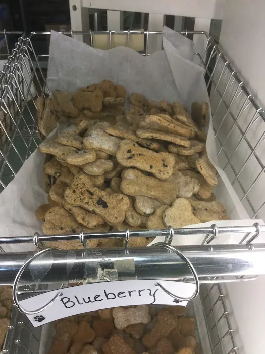 Doggie Delights Bakery Picture 10