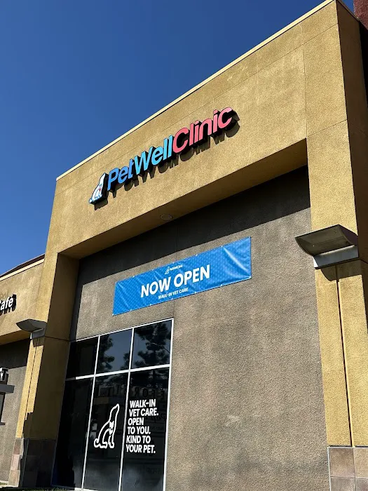 PetWellClinic - Lake Forest Picture 2