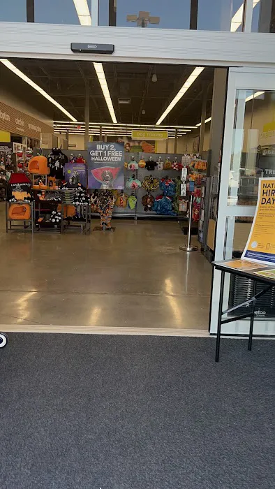 Petco Picture 3