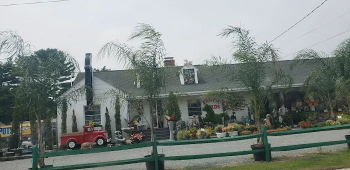 Farmer Girl Exotic Gardens Picture 4