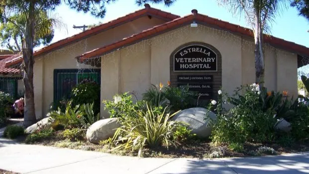 Estrella Veterinary Hospital, A Thrive Pet Healthcare Partner Picture 1