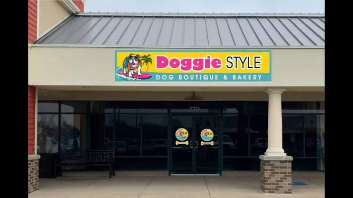Doggie Style K9 Cafe Picture 2