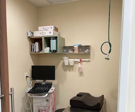 Healthy Paws Animal Hospital