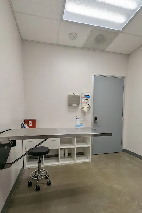 Emergency Pet Hospital of Glendora Picture 2