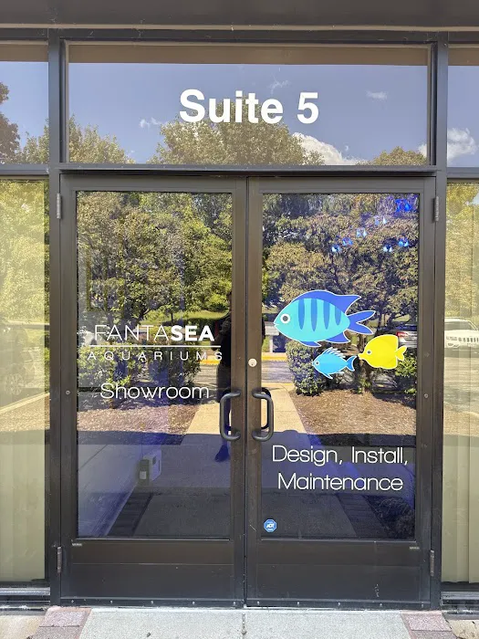FantaSEA Aquariums | Aquarium Design, Installation, and Service Picture 6