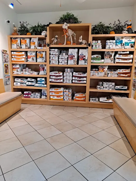 Upland Animal Hospital Picture 7