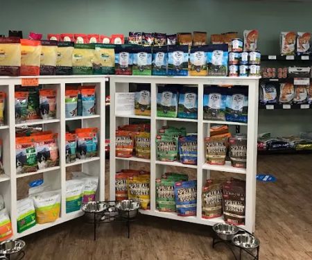Well Bred - The Healthy Pet Marketplace