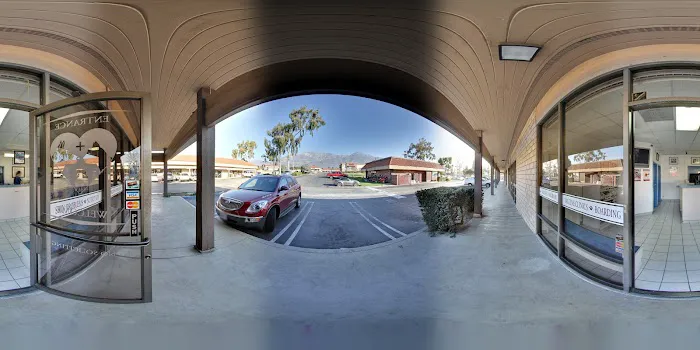 Alta Rancho Pet & Bird Hospital Picture 9