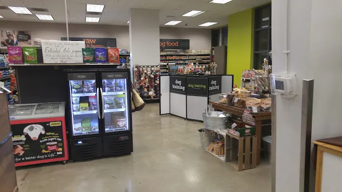 Unleashed by Petco Picture 9
