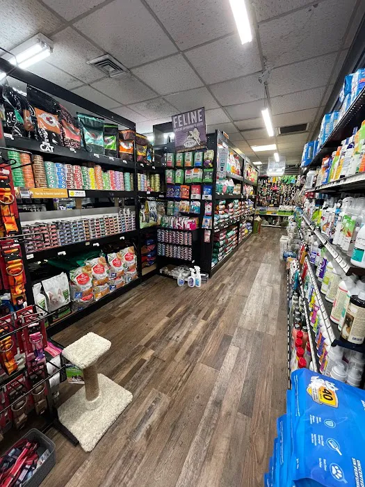 Lacey Pet Supply with Next Level Exotics Picture 2