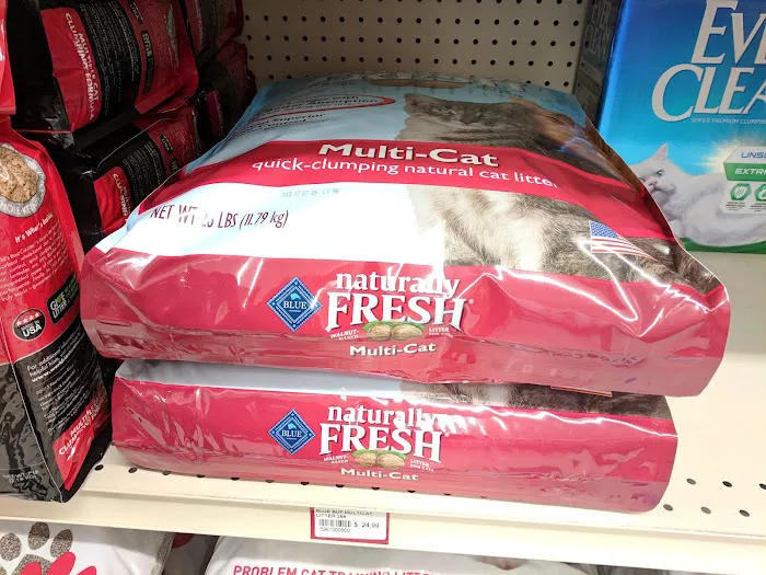 Weber's Pet Supermarket Picture 5