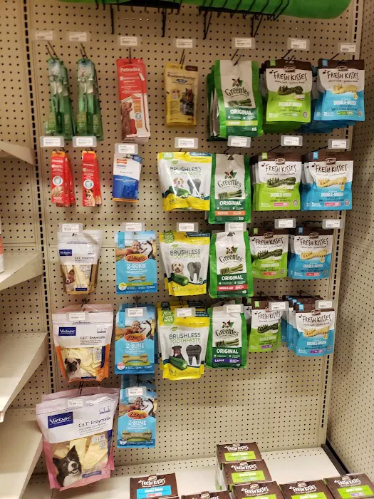 Weber's Pet Supermarket Picture 5