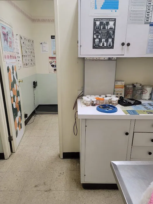 Van Buren Animal Hospital Picture 9