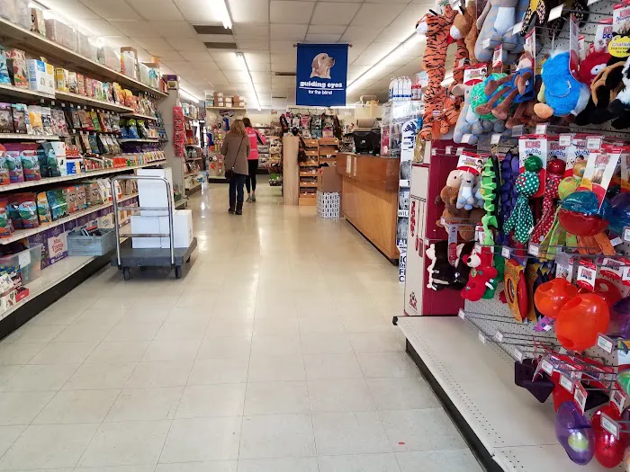 Weber's Pet Supermarket Picture 2