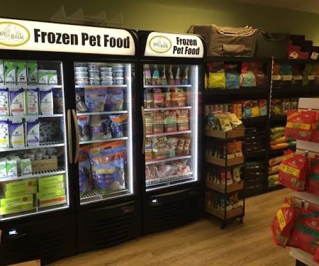 Well Bred - The Healthy Pet Marketplace