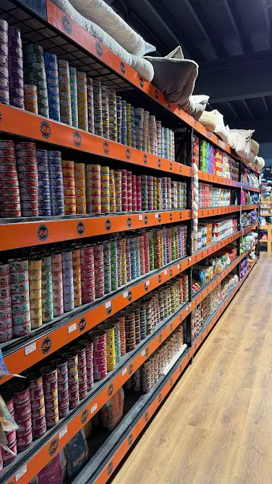 L&B Healthy Pet Markets Picture 3