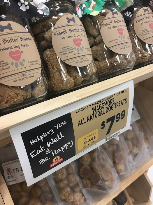 WaggMore Pet Boutique & Bakery Picture 6