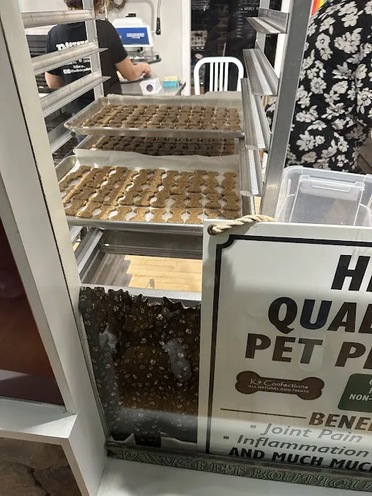 Paws Barkery and Boutique Picture 4