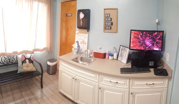 Green Valley Veterinary Clinic Picture 1
