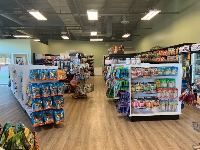 Well Bred - The Healthy Pet Marketplace, Self Wash & DOG GROOMERS Picture 4