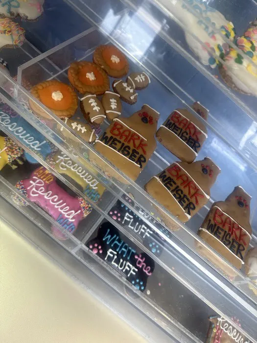 Roxanne’s Gourmet Pet Bakery Picture 2