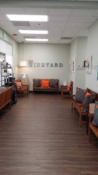 Vineyard Veterinary Hospital Picture 8