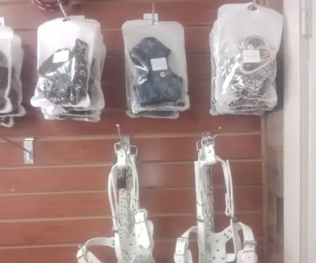 Bully Stop & Shop Pet supply