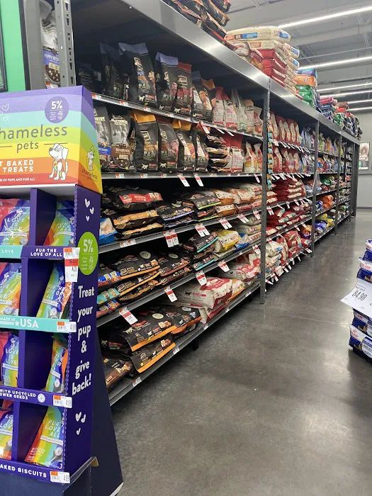 Pet Supplies Plus New Windsor (Vails Gate) Picture 3