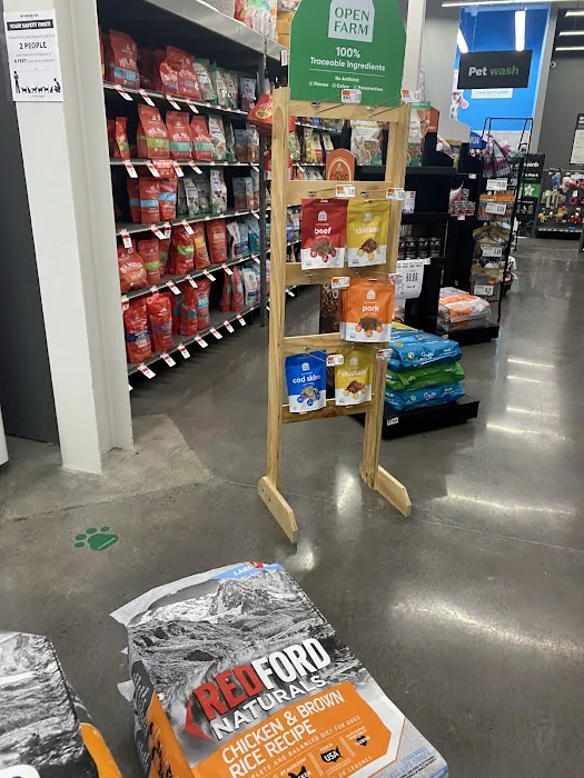 Pet Supplies Plus New Windsor (Vails Gate) Picture 9