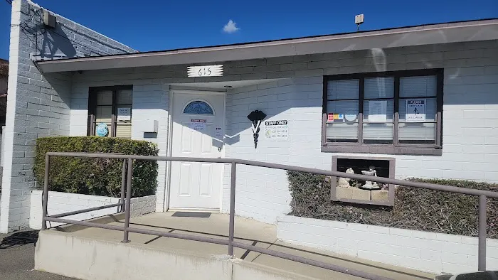 West Foothill Animal Hospital Picture 6