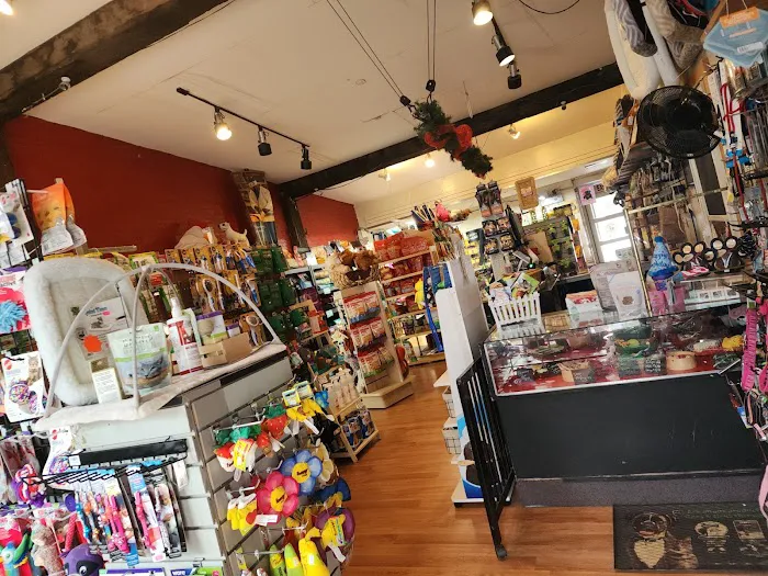 Paws & Tail Pantry Picture 9