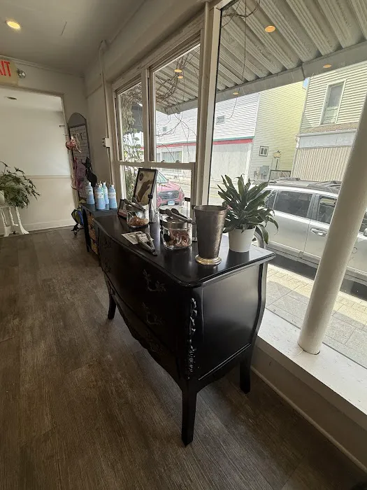 Paul's Custom Pet Food Kitchen + Market Picture 1