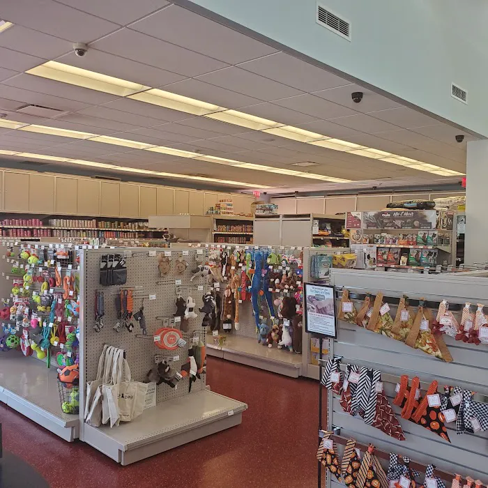 Pet Pantry Warehouse Picture 6