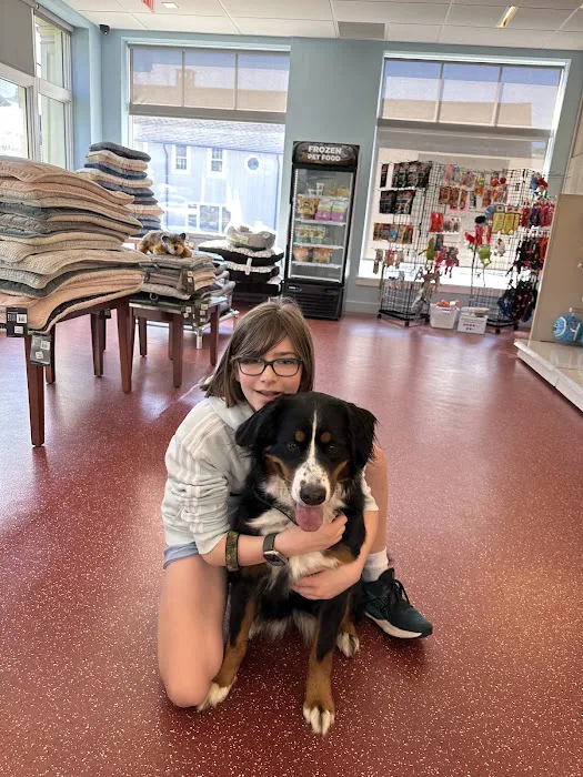 Pet Pantry Warehouse Picture 8