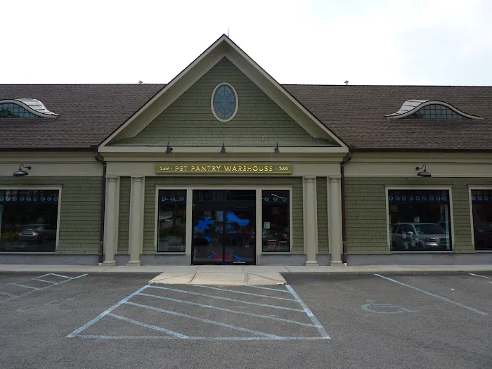 Pet Pantry Warehouse Picture 4