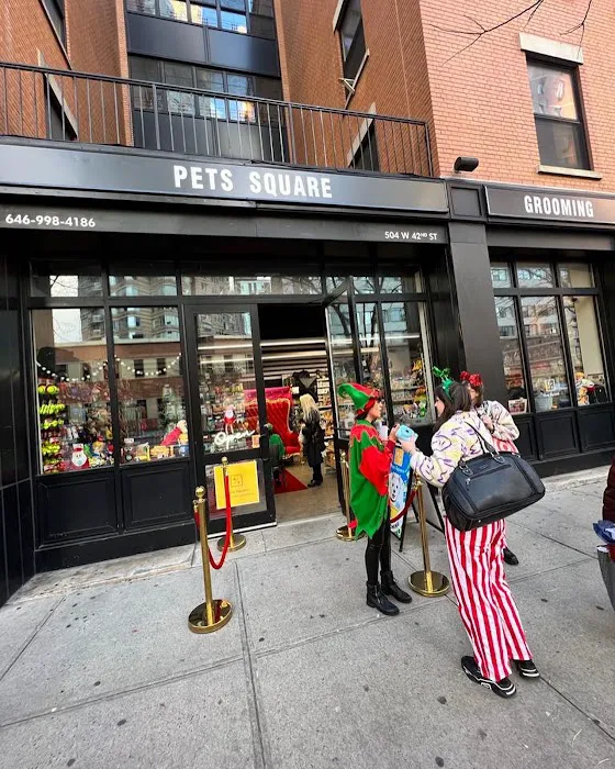 Pets Square Picture 3