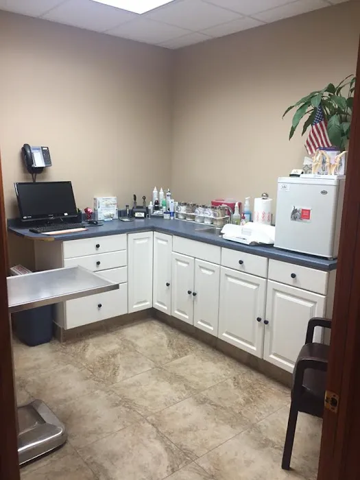 Locust Valley Veterinary Clinic Picture 1