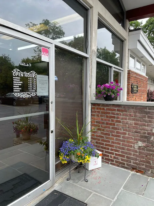 Animal Hospital of Roslyn Picture 3