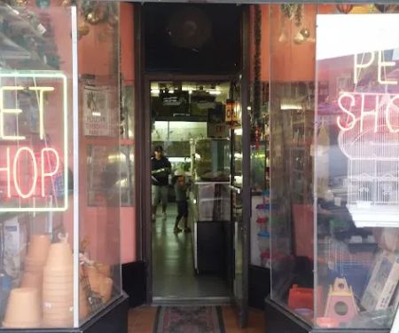J & J Pet Shop