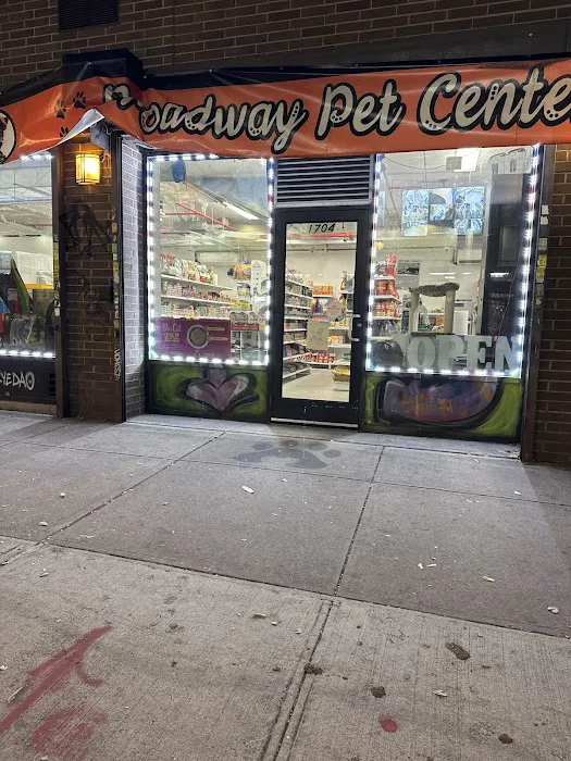BROADWAY PET STORE Picture 4