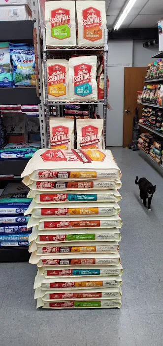 Community Pet Supplies Jericho Turnpike Picture 3