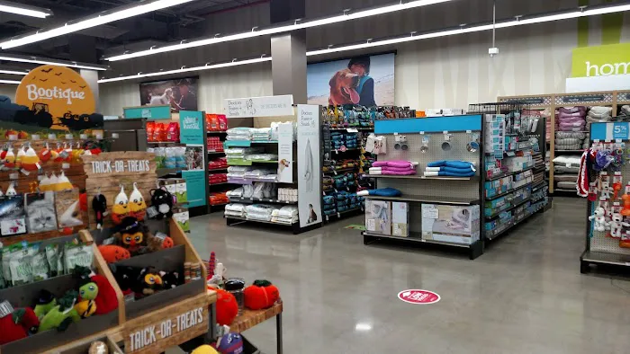Petco Picture 4